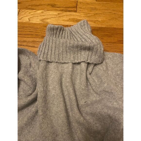 NWOT Abound, women's grey long sleeve turtleneck basic sweater size small - Picture 3 of 7